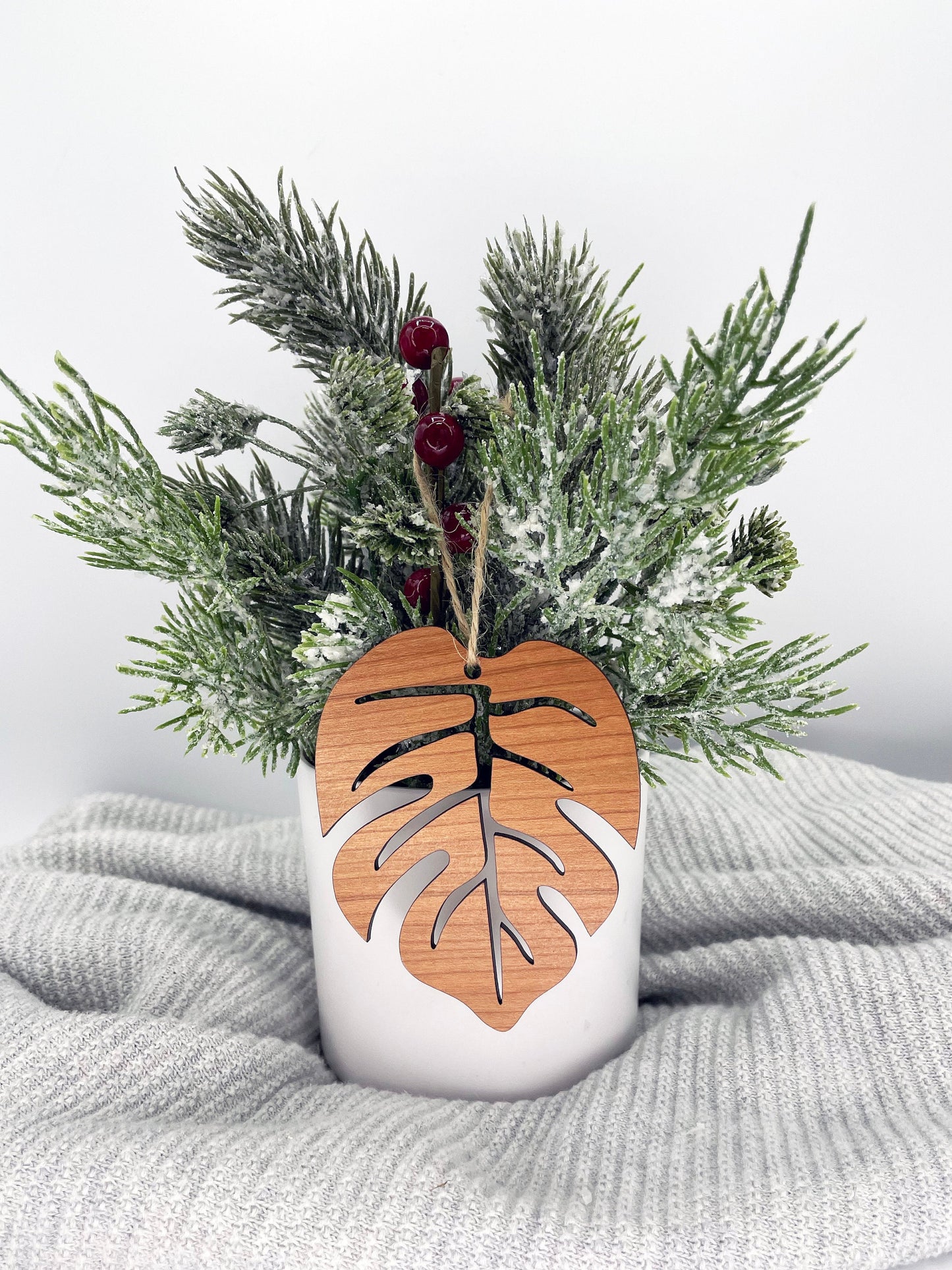Monstera Leaf Ornament - Plant Lover Ornament - Gardener Gift - Plant Lover Gift