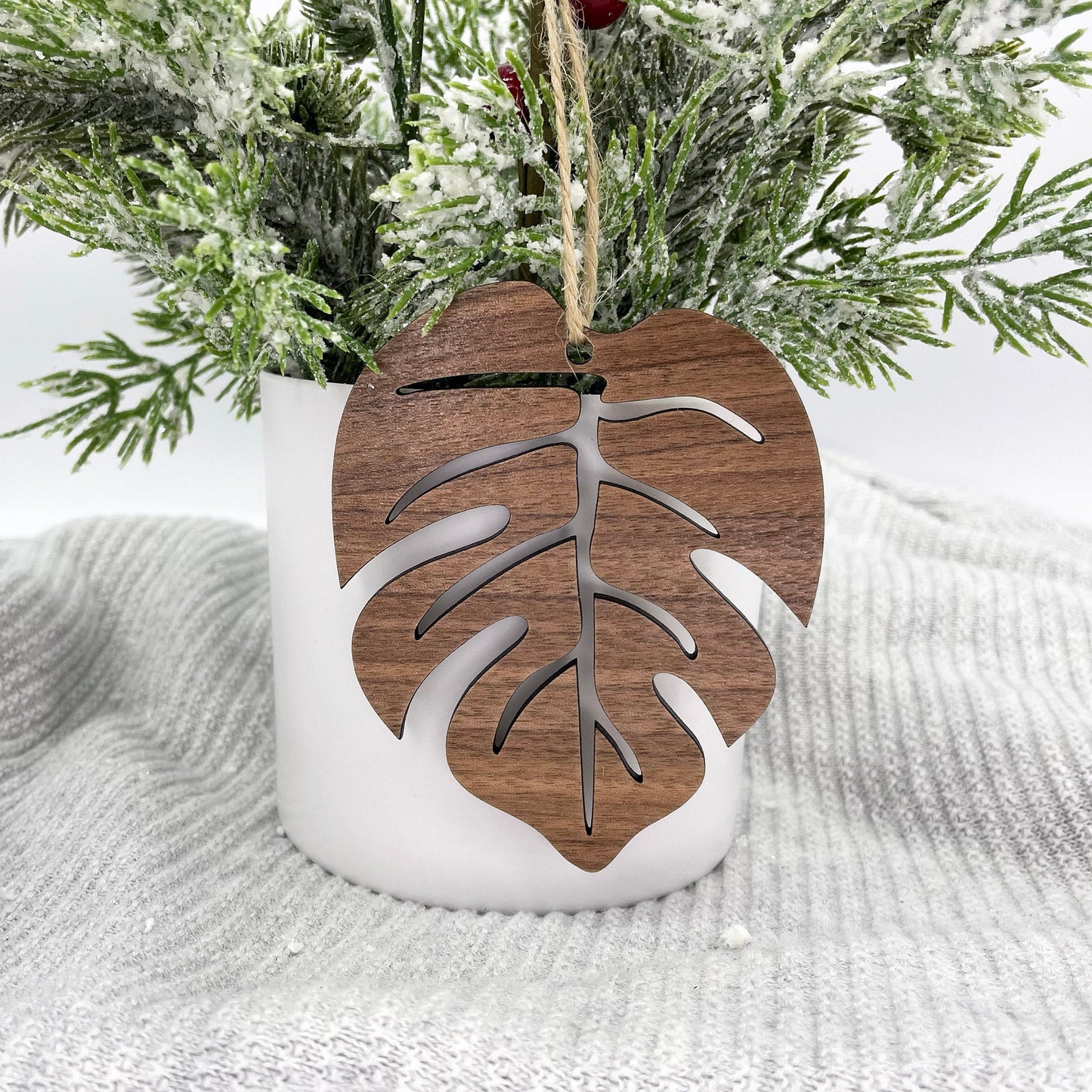 Monstera Leaf Ornament - Plant Lover Ornament - Gardener Gift - Plant Lover Gift